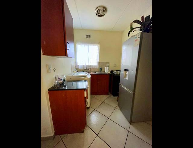 2 BEDROOM APARTMENT FOR SALE IN JABULANI